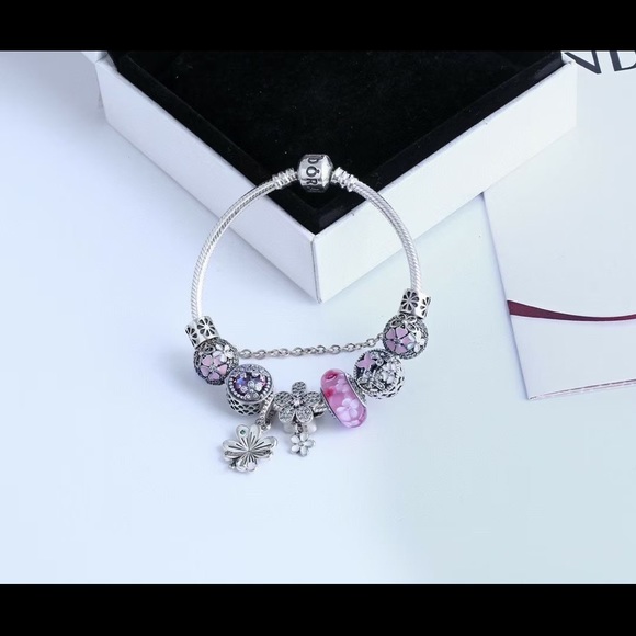 PANDORA CHARM BRACELETS 💕 - Picture 4 of 4